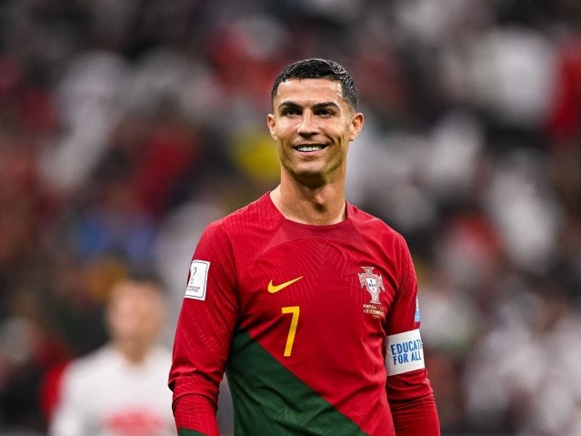 Báo Tây Ban Nha: Ronaldo chuẩn bị ký hợp đồng 7 năm với Al Nassr
