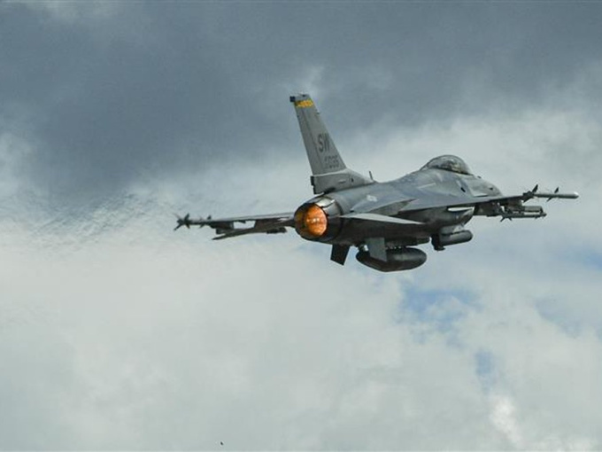 Ba nhóm vũ khí trong 'Danh sách quà Giáng sinh' Ukraine muốn, Mỹ ngần ngại không gửi