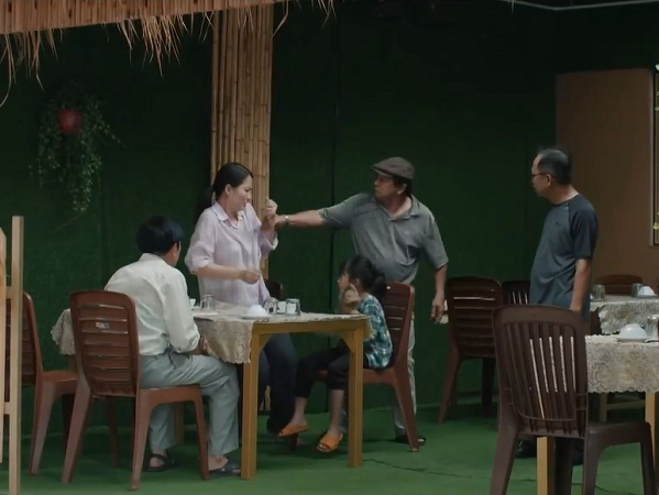 Mẹ rơm tập 31: Khoản dọa dẫm Hào tại nơi làm việc