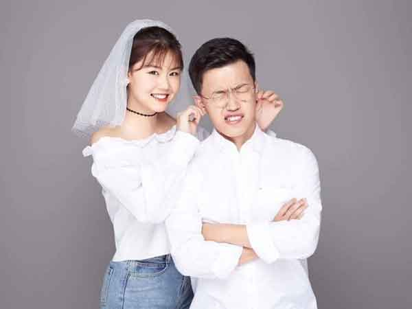Cặp đôi đi đăng ký kết hôn, nhân viên 'mắt tròn mắt dẹt' nhìn 2 cái tên, cộng đồng mạng tò mò tên con