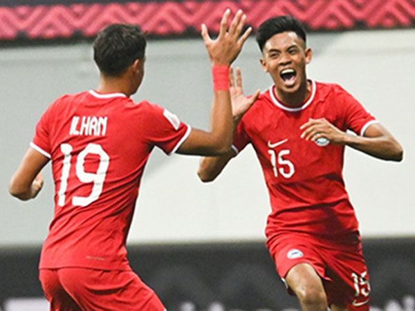 Singapore thắng kịch tính Myanmar, thêm tự tin đấu Việt Nam