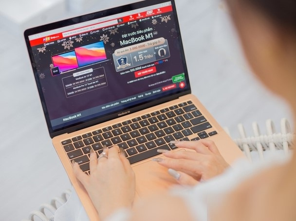 Macbook ở thị trường Việt Nam bán rẻ hơn ở Mỹ