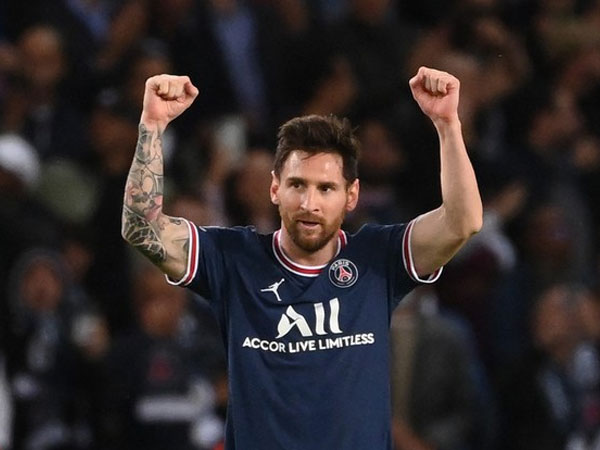 Khi nào Messi ra sân trở lại cho PSG?
