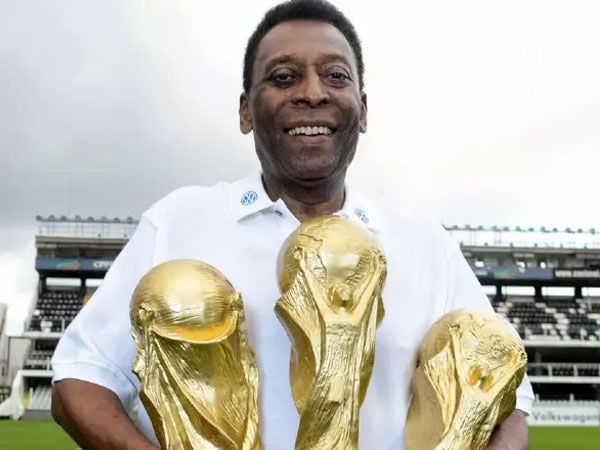 Sự thật thông tin 'vua bóng đá' Pele qua đời