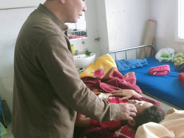 Nổ pháo tự chế khiến 4 trẻ thương vong: Đặt mua nguyên liệu trên mạng với giá 200.000đ