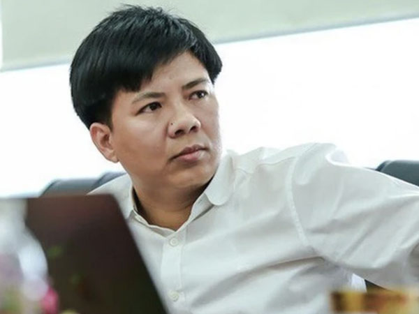 Giảm sàn 25 phiên liên tiếp, giá cổ phiếu Apax Holdings không bằng cốc trà đá