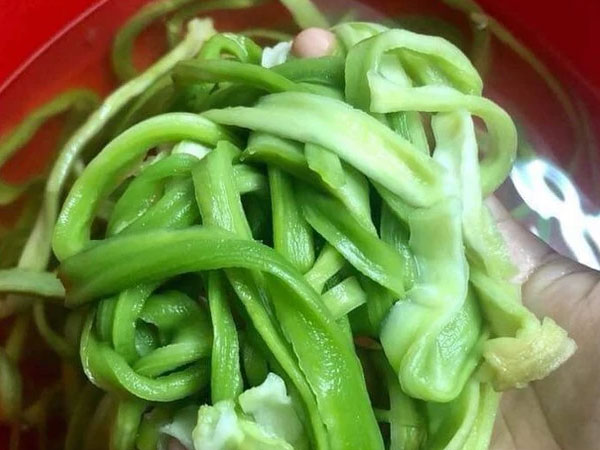 Rầm rộ tìm mua rau 'tiến vua' gần nửa triệu đồng/kg ăn Tết