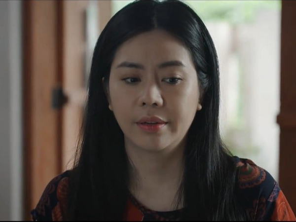 Mẹ rơm tập 38: Liễu tức giận khi nghe Thược nói về Hạt Dẻ, vợ chồng Khoản thấy Mô trên tivi
