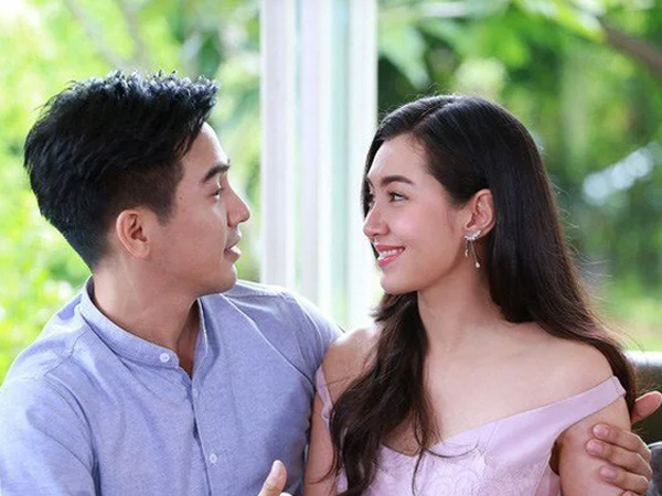 Đưa bạn trai về ra mắt mẹ chồng cũ, anh nói một câu mà tôi cay mắt