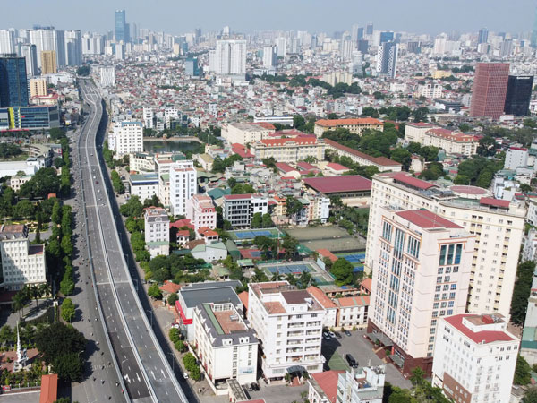 Nhà đầu tư có nên xuống tiền mua bất động sản để đón sóng nhà đất năm 2023?
