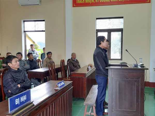 Hai cán bộ ở Quảng Trị lĩnh án vì chiếm đoạt tiền của dân