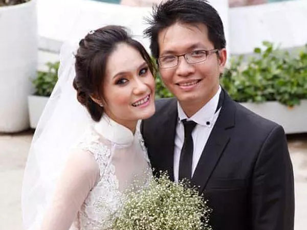 Tá hỏa gương mặt Đoàn Di Băng qua ảnh ông xã 'tag'
