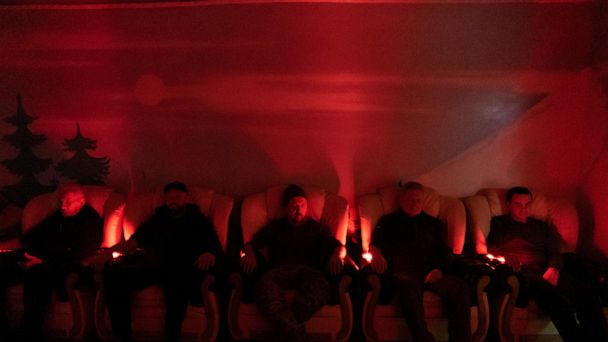 Vén màn 'thuốc tăng lực' của quân đội Ukraine