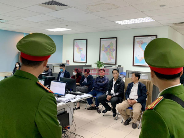 Cận cảnh khám xét Phòng Kiểm định xe cơ giới, Cục Đăng kiểm Việt Nam