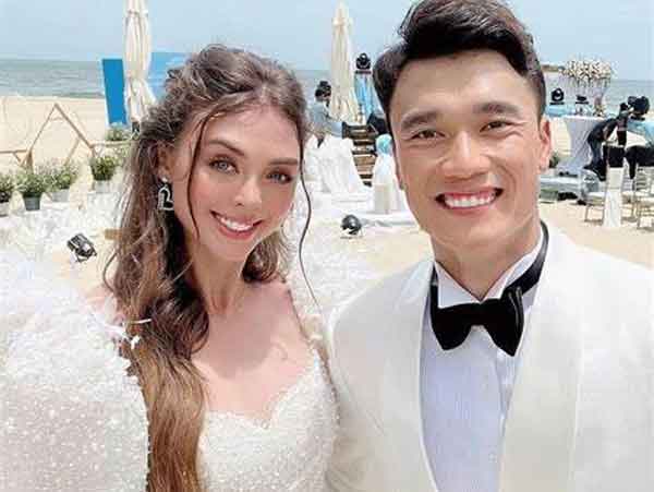 Vợ Tây bí mật ra Hà Nội thăm, phản ứng khó đỡ từ Bùi Tiến Dũng
