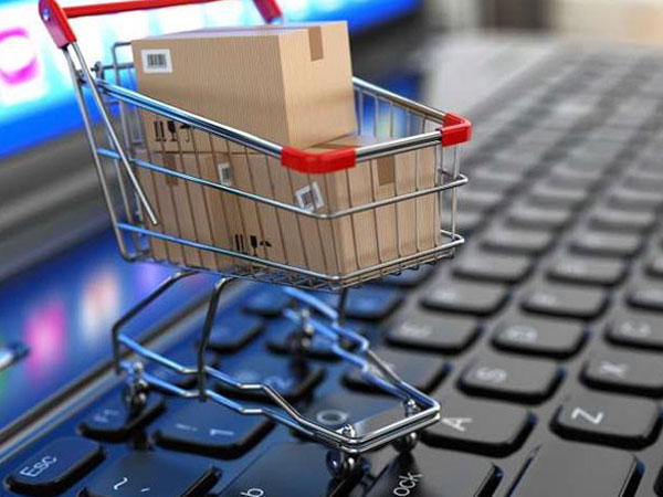 Người Việt 'chốt đơn' online đứng đầu khu vực