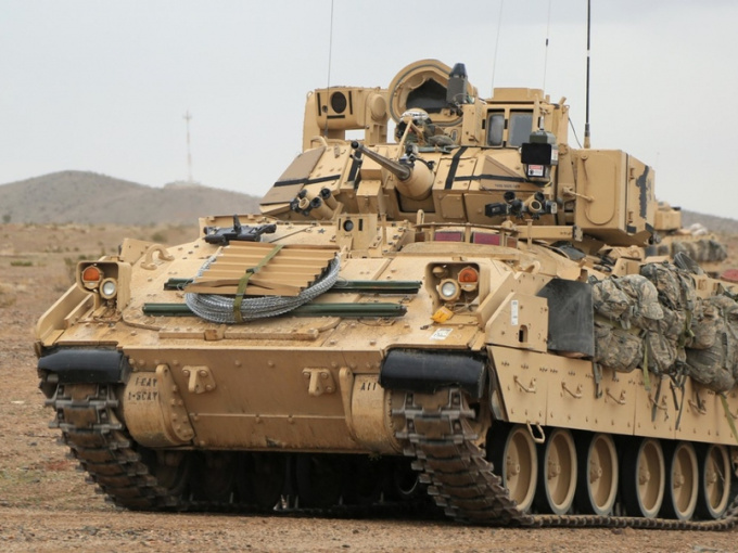 Sau xe chiến đấu bộ binh Bradley, liệu Mỹ có cung cấp xe tăng hạng nặng cho Ukraine?