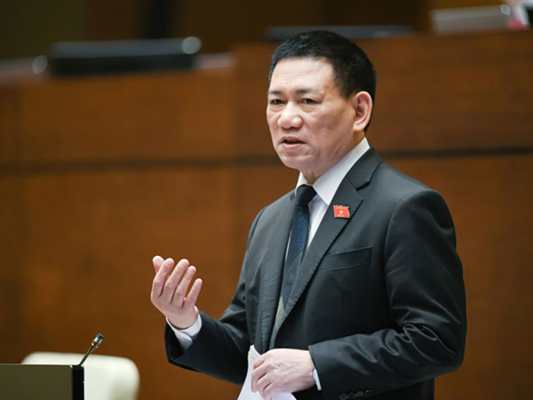 Bộ trưởng Tài chính: 'Có lúc vì dân chúng tôi bất chấp nguyên tắc'