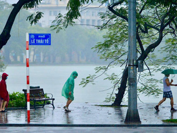Dự báo năm 2023 có đến 13 cơn bão, áp thấp nhiệt đới vào Biển Đông, nửa số này sẽ vào đất liền