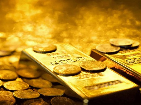 Đại gia ồ ạt bán ròng 110 tấn vàng