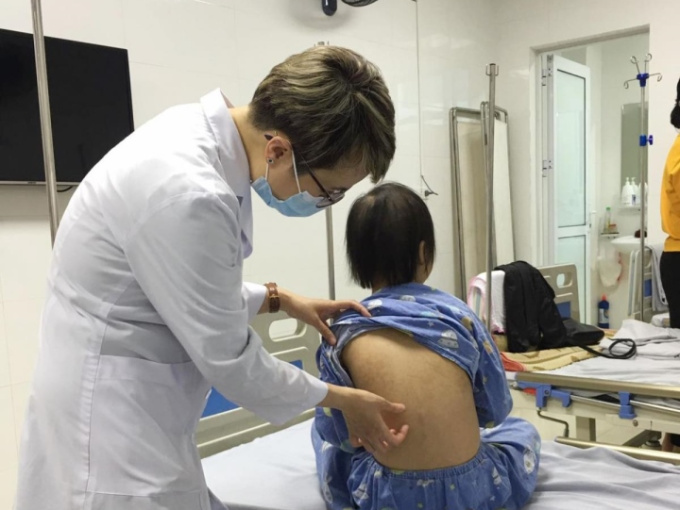 Mọi lứa tuổi đều có thể mắc bệnh này khi thời tiết lạnh và hanh khô