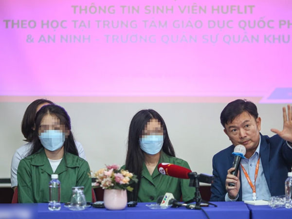 Họp báo về vụ nữ sinh viên HUFLIT: 'Không hề có chuyện xâm hại xảy ra'