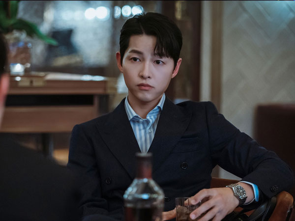 Cát xê quảng cáo 'khủng' và khối tài sản gần 1000 tỷ đồng của Song Joong Ki ở tuổi 38