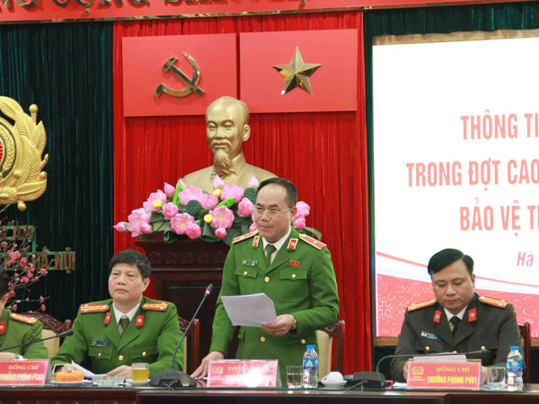 Khởi tố 18 bị can tại 10 trung tâm đăng kiểm ở Hà Nội