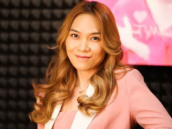 Vướng tin đồn mang thai, Mỹ Tâm có động thái cứng rắn, cố tình mặc đồ khoe da thịt để đáp trả