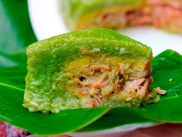Bánh chưng Tết nhân ‘lạ’, chậm chân có tiền cũng không mua được