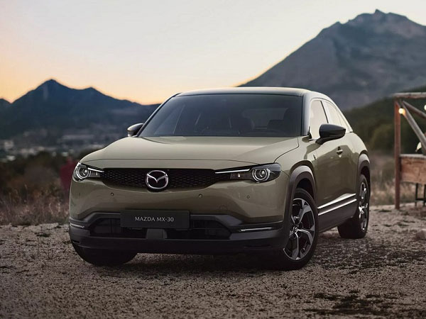 Ra mắt Mazda MX-30 e-Skyactiv R-EV 2023, từ 917 triệu đồng
