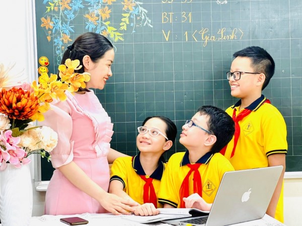 Chi tiết bảng lương giáo viên áp dụng từ 1/7/2023