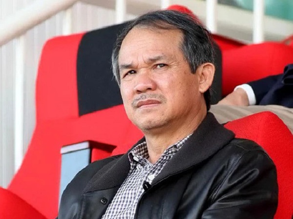 Bầu Đức đòi giải tán HAGL, bỏ V-League 2023 khi bị 'tuýt còi' tài trợ