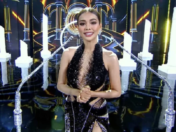 Netizen chỉ ra điểm đẳng cấp khiến Miss Grand và ông Nawat mãi 'hít khói' của Miss Universe