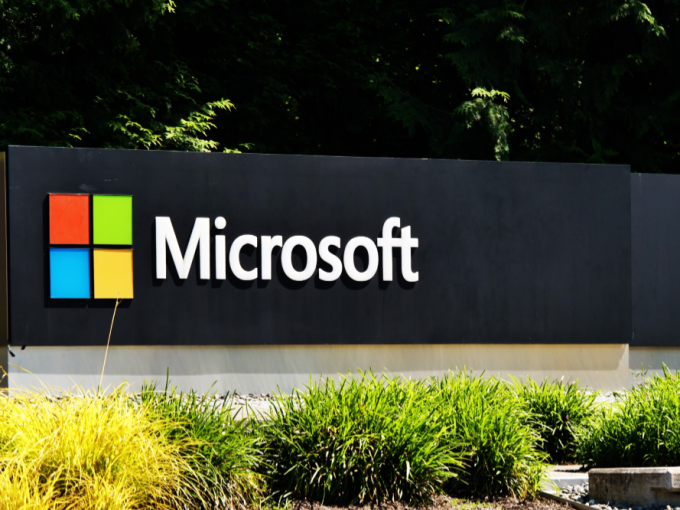 Microsoft chuẩn bị sa thải 11.000 nhân sự?