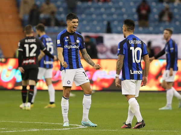 Hủy diệt Milan, Inter lần thứ 8 vô địch Siêu Cúp Italia