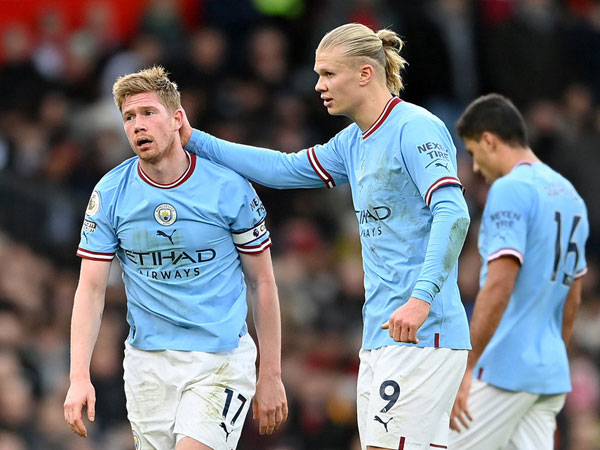 Man City vs Tottenham: Nhà vô địch trút cơn thịnh nộ