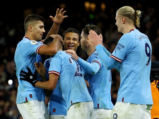 Ngược dòng ngoạn mục, Man City hạ Tottenham bằng mưa bàn thắng