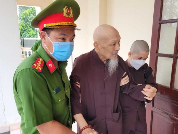 Vì sao bị án Lê Tùng Vân vụ ‘Tịnh thất Bồng Lai’ chưa thi hành án phạt tù?