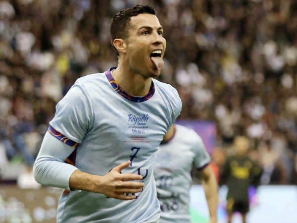 Bí mật sức hút Ronaldo, điều Messi cũng khó lật đổ ở ngưỡng 38