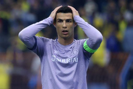 Ronaldo tịt ngòi, Al Nassr dừng bước ở bán kết Siêu cúp