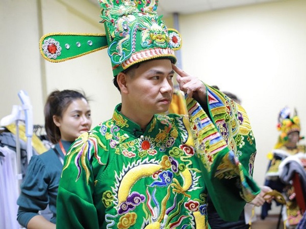 Cục Nghệ thuật biểu diễn sẽ làm việc với Xuân Bắc vụ 'Cái tát của mẹ'