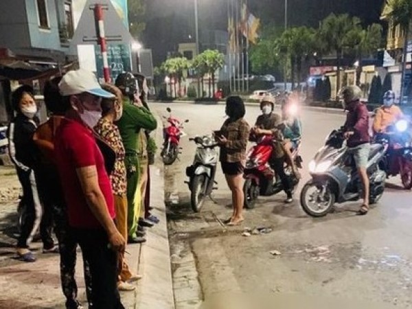 Thuê người tạt axit nữ nhân viên quán karaoke vì bị từ chối tình cảm