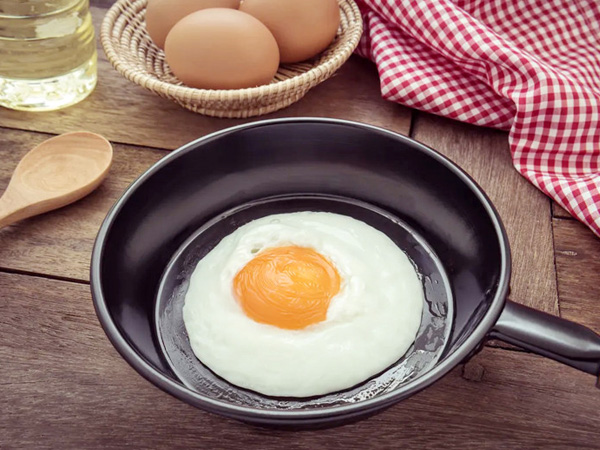 Chảo chống dính có an toàn cho sức khỏe không?