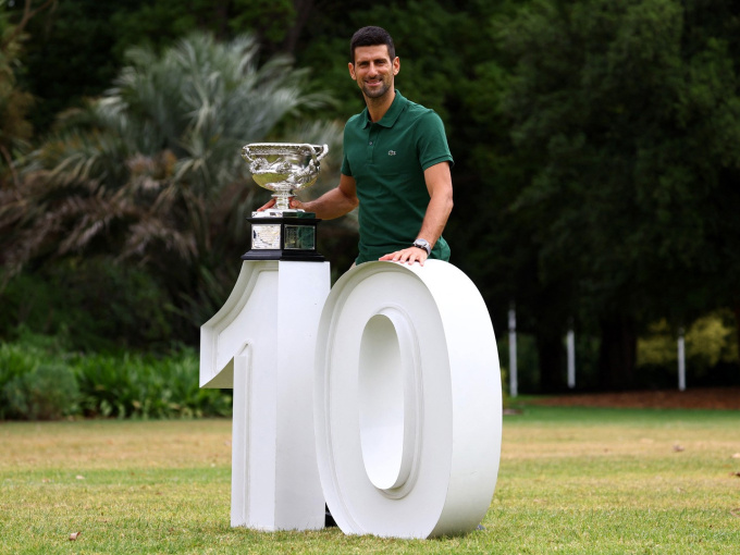 Djokovic lần thứ 10 đoạt Australian Open: Nhà Vua trở lại