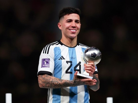 Chelsea đưa ra đề nghị ‘điên rồ’ cho cầu thủ trẻ hay nhất World Cup 2022