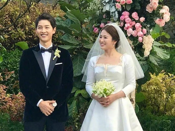 Song Joong Ki bất ngờ nhận 'gạch đá' từ CĐM sau khi công bố kết hôn với bạn gái người Anh