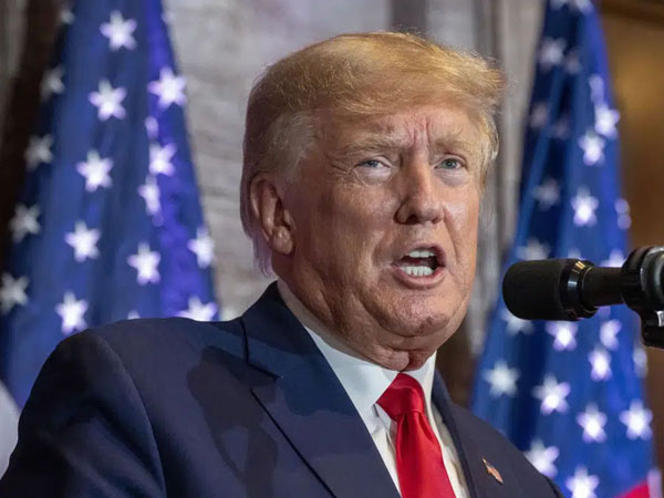 Ông Trump bắt đầu vận động tranh cử tổng thống Mỹ, phát biểu về nhiều chủ đề 'nóng'