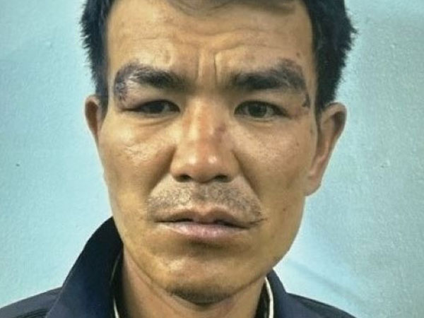 Khởi tố, bắt giam đối tượng hiếp dâm bé gái 5 tuổi ngoài bụi tre