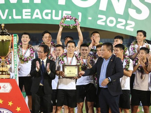 Bất ngờ với tiền thưởng cho danh hiệu vô địch V-League 2023